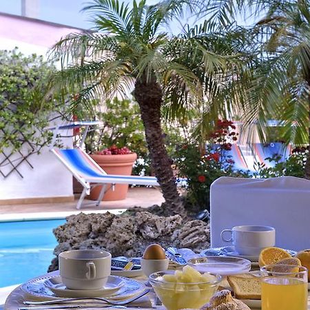 Hotel Carlo Magno Форио Экстерьер фото